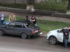 Задержание беглого преступника в Волгодонске попало на видео