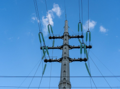 Энергетики обеспечили пожарную безопасность линий электропередачи в Волгодонске