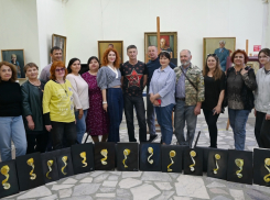Мастер-класс по написанию лимона дал волгодонцам заслуженный художник России
