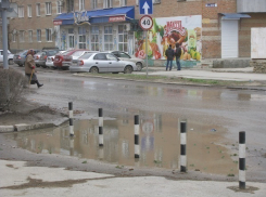 Дома по переулку Вокзальный в Волгодонске остались без воды