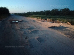 Волгодонец выиграл футболку в конкурсе фотографий «Убитые дороги»