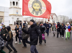 Под стягом Спаса Нерукотворного в Волгодонске прошла новогодняя пробежка 