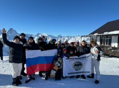 Воспитанники Федерации рукопашного боя провели новогодние каникулы в горах Домбая