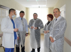 После трагедии в Новокузнецке депутаты Волгодонска проверили городской роддом