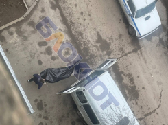 Тело пролежало в квартире 2 дня: задержан подозреваемый в жестоком убийстве на улице Черникова в Волгодонске 