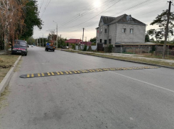 На переулке Первомайском появились новые «лежачие полицейские»