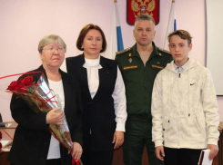 В Волгодонском районе Ордена Мужества переданы родным погибших героев СВО