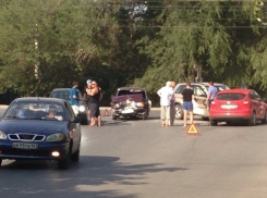  В Волгодонске на улице Морской произошло ДТП - есть пострадавший