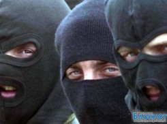 Трое вооруженных мужчин напали на колбасный цех «Элита»
