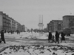 Волгодонск прежде и теперь: аллея на Ленина