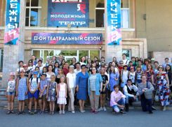 В Волгодонском драмтеатре состоялся открытый показ проектного спектакля «Премьера» 