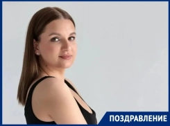 Дважды лучший редактор федеральной сети «Блокнот» Виктория Машошина отмечает День рождения