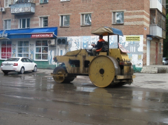 В Волгодонске дорожники начали ремонтировать улицу Горького - читатель «Блокнота»