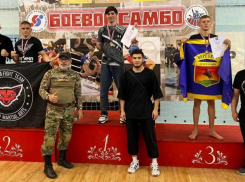 Победителями Первенства и Чемпионата России по боевому самбо стали волгодонцы