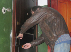 В Волгодонске за сутки ограбили три квартиры – ущерб составил сотни тысяч рублей