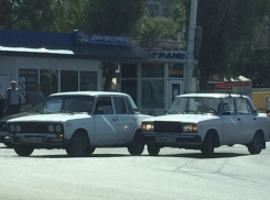 «Поворот не туда», или Как два ВАЗа попали в ДТП в центре Волгодонска