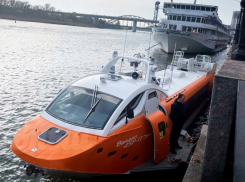 Судно на подводных крыльях тестируют в Ростовской области