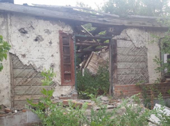 Заброшенное здание в центре Цимлянска «мозолит» глаза местным жителям