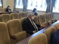 «Людей не надо обманывать»: депутаты возмутились статистикой по коронавирусу в Волгодонске 