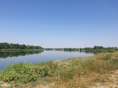 Сброс воды в Дон из Цимлянского водохранилища  увеличили для нужд судоходства