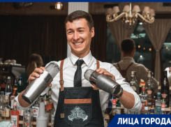 Воспитанник ГРУ и ученик первого бармена СССР: как парень из Красноярска покорил Волгодонск 