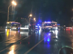 Умер водитель «четверки», столкнувшийся с автобусом на въезде в Волгодонск