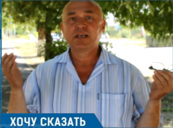 Дошел до ручки: Жители верхних этажей волгодонских многоэтажек рассказали о напоре холодной воды в их кранах 
