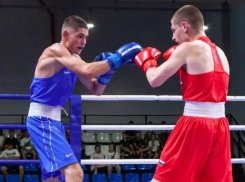 Стоял с честью, но проиграл: волгодонец Руслан Мартиросов провел один из самых красивых боев в своей карьере