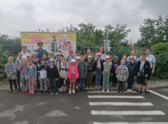 Защитим планету от пожаров: юные волгодонцы соревновались в конкурсе детских рисунков 