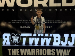 7-летний  Тамирлан Устерханов покорил мир: волгодонец завоевал золото и серебро Первенства мира по бразильскому джиу-джитсу