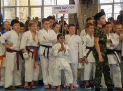 Сборная Волгодонска по всестилевому каратэ заняла второе место на Всероссийском турнире 