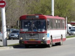 «Ситуация не меняется»: жители обеспокоены движением автобусного маршрута №12