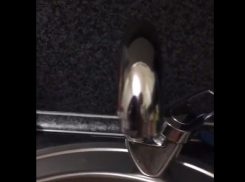 Это просто издевательство над людьми, - волгодонцы о внезапном отключении холодной воды