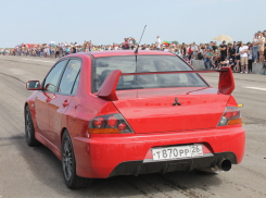 «Дрэгрейсеры» из Волгодонска и Камышина стали лучшими на шоу «Car Fest»