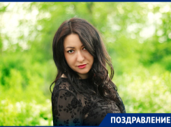 Коммерческий директор сети «Блокнот» Марина Марсунова отмечает День рождения