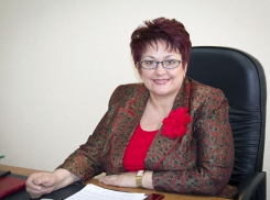 Председатель Волгодонской думы Людмила Ткаченко отметила 55-летний юбилей