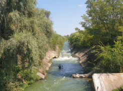 Где рядом с Волгодонском находится настоящая горная река с водопадами