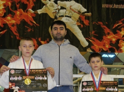 Девяти и одиннадцатилетний школьники из Волгодонска пробились на чемпионат Европы по каратэ 