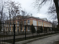 Учащихся школы №1 Волгодонска из-за холода переместили в более теплые кабинеты