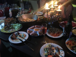 «Никаких больше вечеринок»: волгодонцы отказываются от проведения новогодних корпоративов