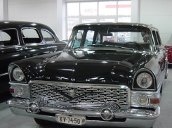 «Волгодонская АЭС-Сервис» сумела найти продавца советского лимузина ГАЗ-13 «Чайка» за 3 миллиона рублей