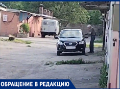 «Разговаривает с демоном за пустым креслом в машине и ездит по встречке»: странного водителя сняли на видео в Волгодонске