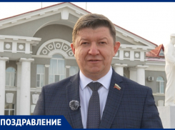 «2025 год для каждого из нас стал годом серьезных юбилеев и значимых событий»: председатель Думы Сергей Ладанов