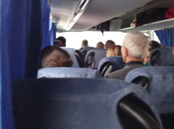 Выехавший из Волгодонска с 50 пассажирами автобус поломался по пути в Москву