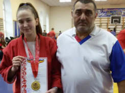 Волгодончанка Диана Прохорова стала лучшей на первенстве области по самбо