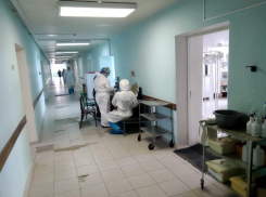 15 пациентов ковидного госпиталя находятся в реанимации