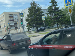 Сотрудника Следственного комитета в Волгодонске привлекли к ответственности за провоз ребенка за рулем