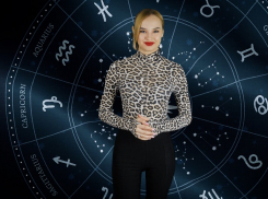 Мошенники угрожают Овнам, а острые предметы – Ракам, Козерогам требуется покой: гороскоп на неделю от Нины