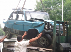 В Волгодонске из-за 26-летней девушки в ДТП пострадали четыре автомобиля 