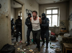 Жителя Волгодонска по решению суда силой выдворят из квартиры с перекрытой подачей газа и электричества